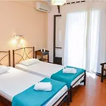 Annaliza Apartahotel 3*