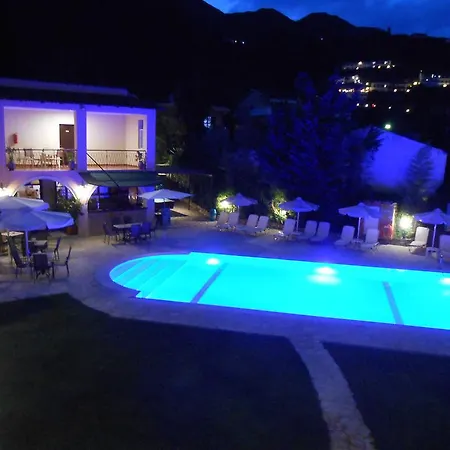 Ξενοδοχείο με διαμερίσματα άνναλιζα Ύψος