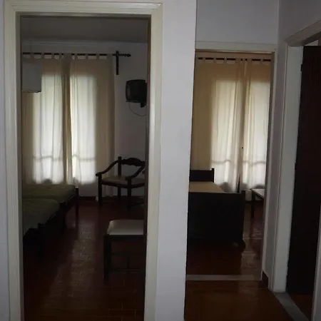 Aparthotel Annaliza Ipsos