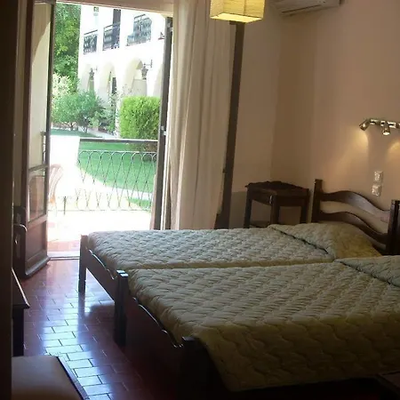 άνναλιζα 3* Ύψος