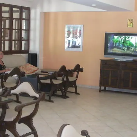 Hotel apartamentowy Annaliza 3*