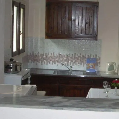 Annaliza Aparthotel Ipsos