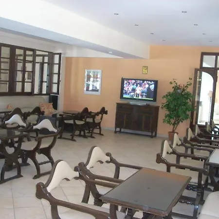 Aparthotel Annaliza Ipsos